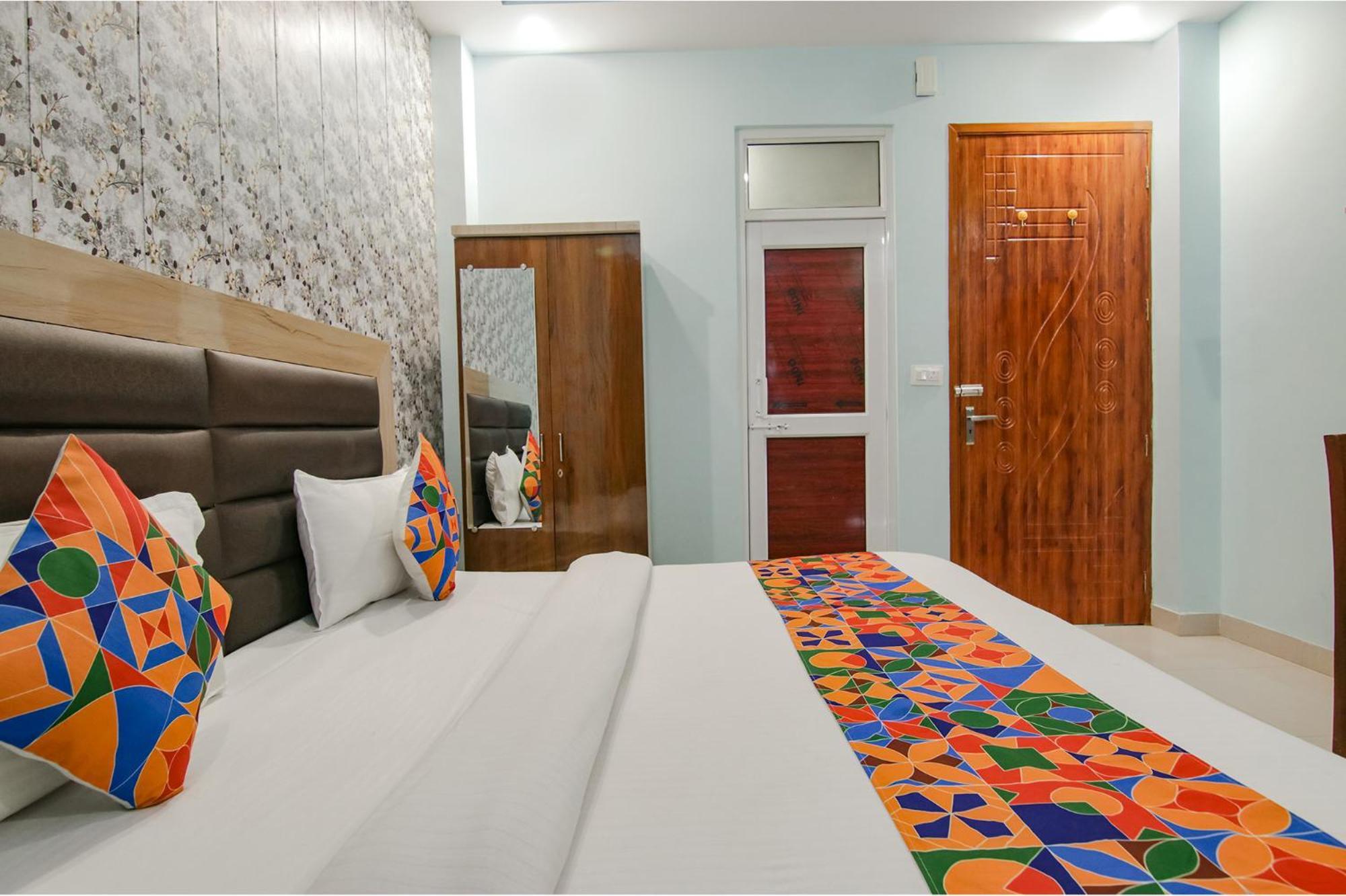 Hotel Kaanha Residency Inn By Shree Krishna Hospitality Rishīkesh Habitación foto